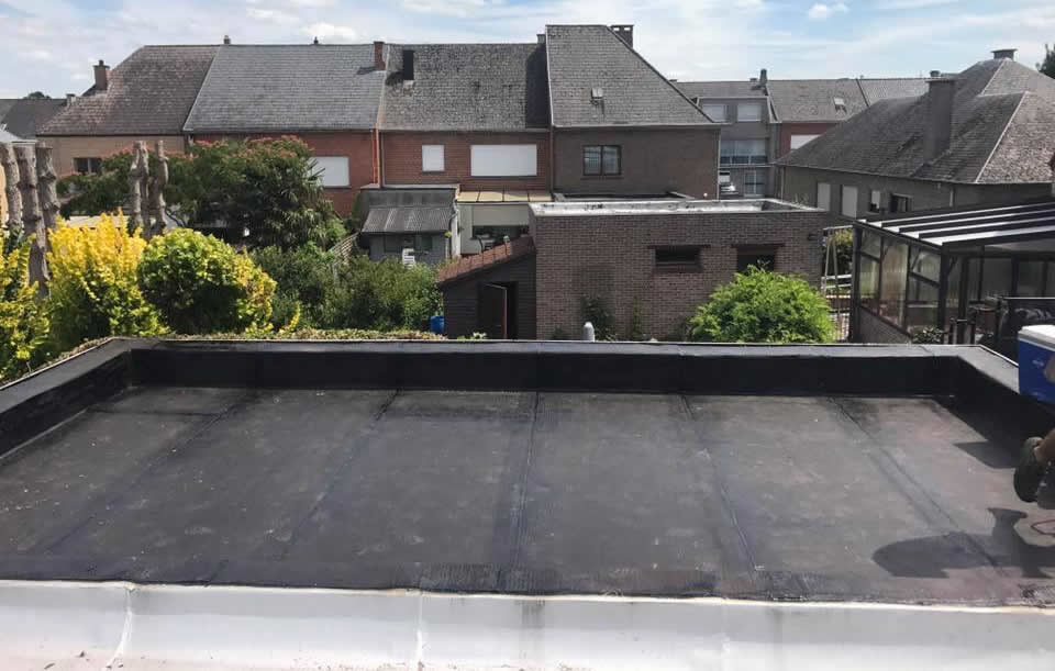 Comment réaliser l'étanchéité d'un toit plat ?